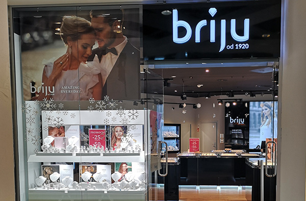 Salon jubilerski Briju Poznań CH Plaza. Biżuteria, pierścionki zaręczynowe, obrączki ślubne